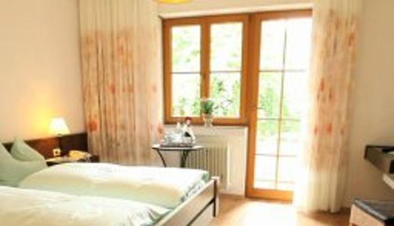 Gasthof Zur Rose Weinheim Esterno foto