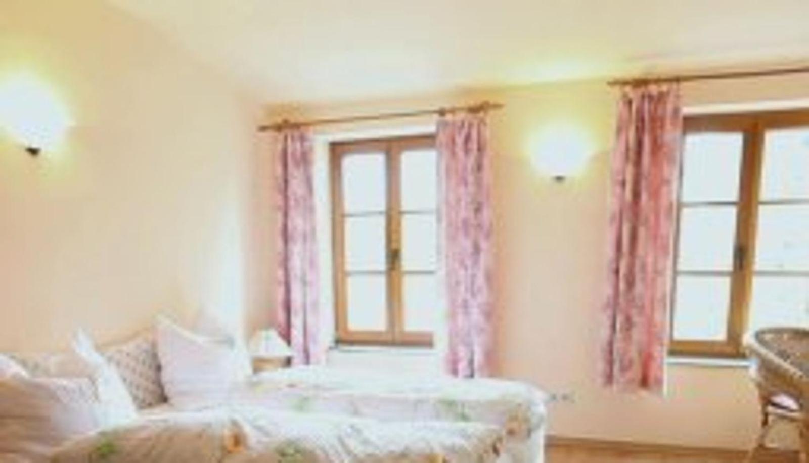 Gasthof Zur Rose Weinheim Esterno foto